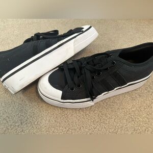 Adidas Nizza Platform Low Woman's Black White Sneakers Shoes Size 8